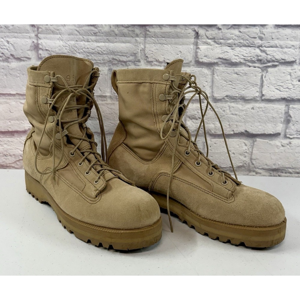 Wellco Desert Tan Combat Military Boots Gore-Tex 03-D-0320 Size 9.5 W 9.5W